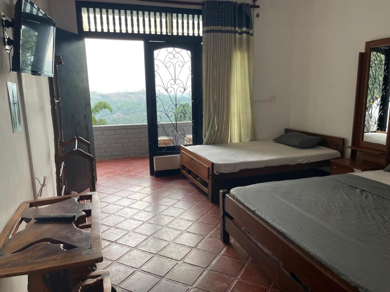 Kandy Gem Inn Blue Hotel 外观 照片
