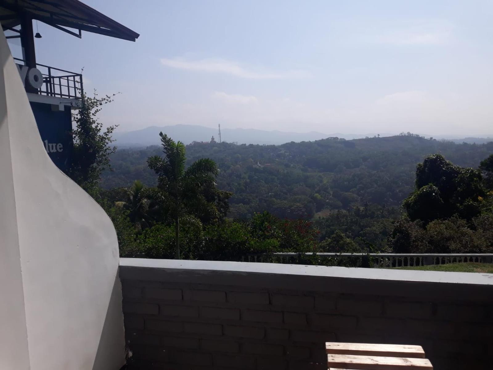 Kandy Gem Inn Blue Hotel 外观 照片